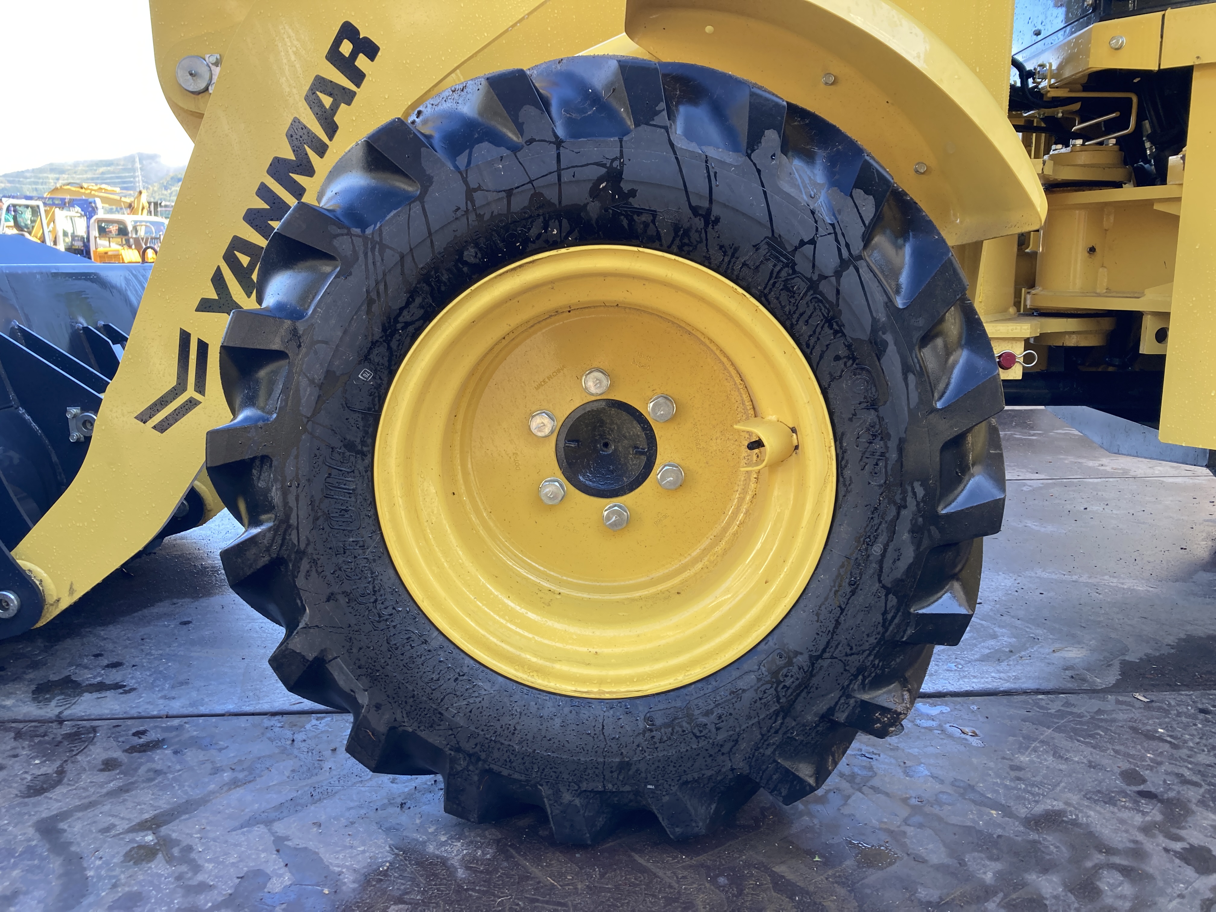 ヤンマー V4-7 2024 R6年式 11時間 - 画像 5