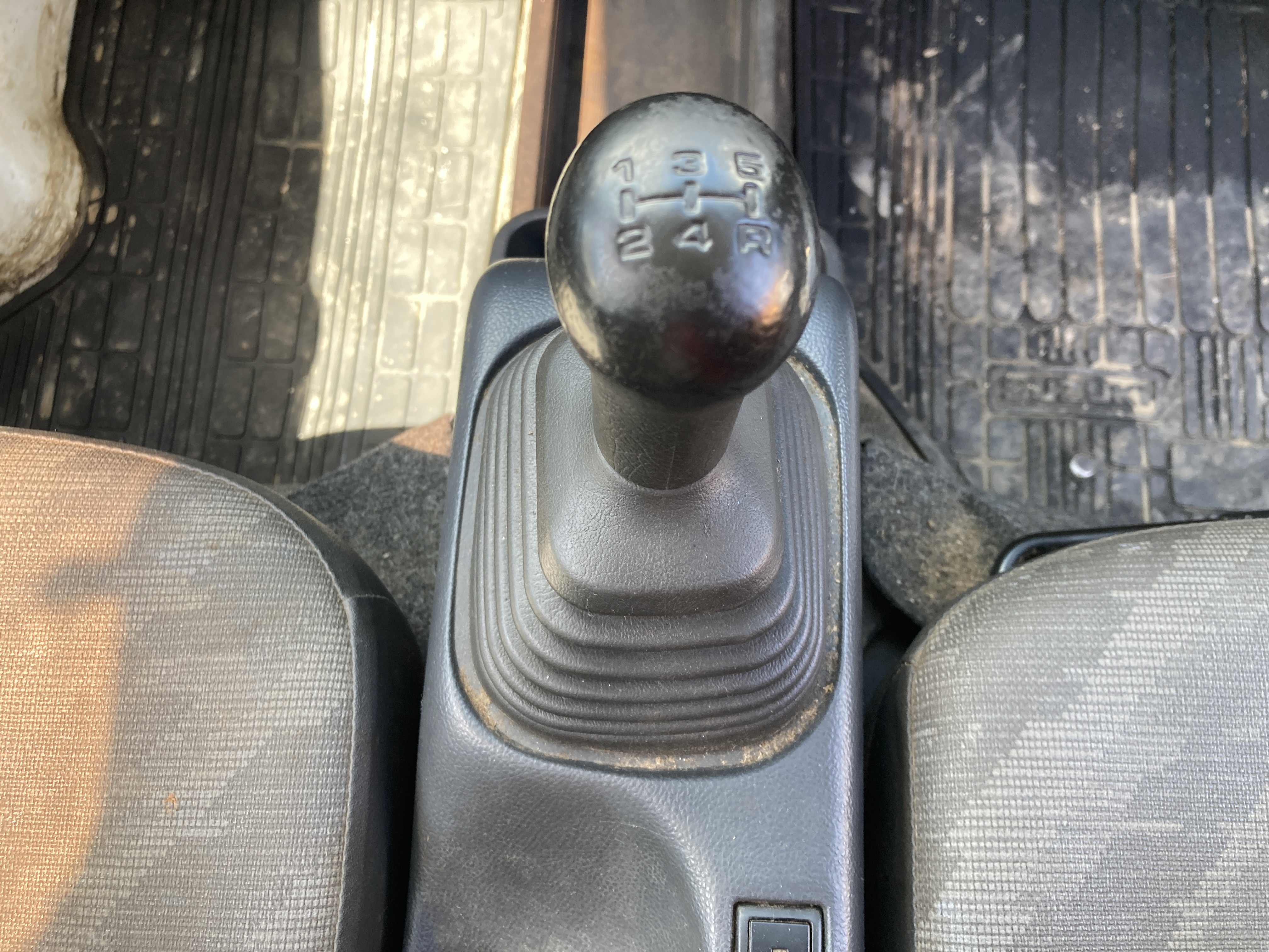 スズキ 軽ダンプ　EBD-DA63T 2013 H25年式 68971km - 画像 20