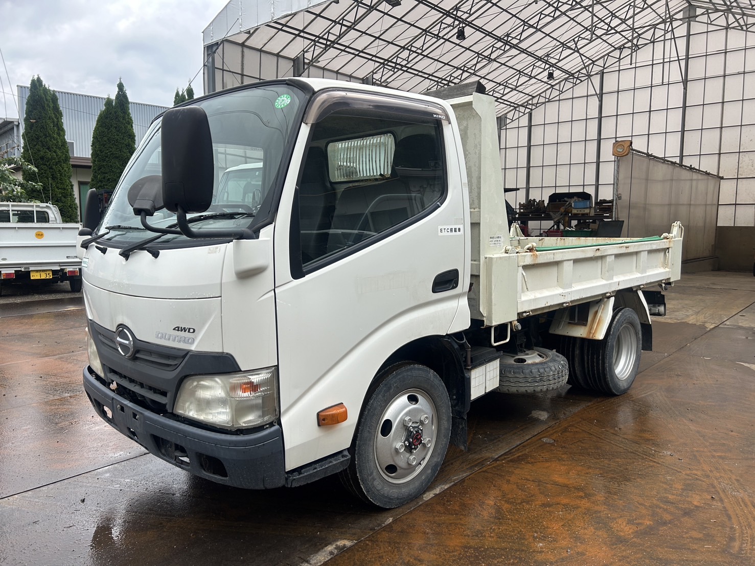 日野 2t四駆ダンプ　TKG-XZU675T 2013 H25年式 52657km - 画像 2