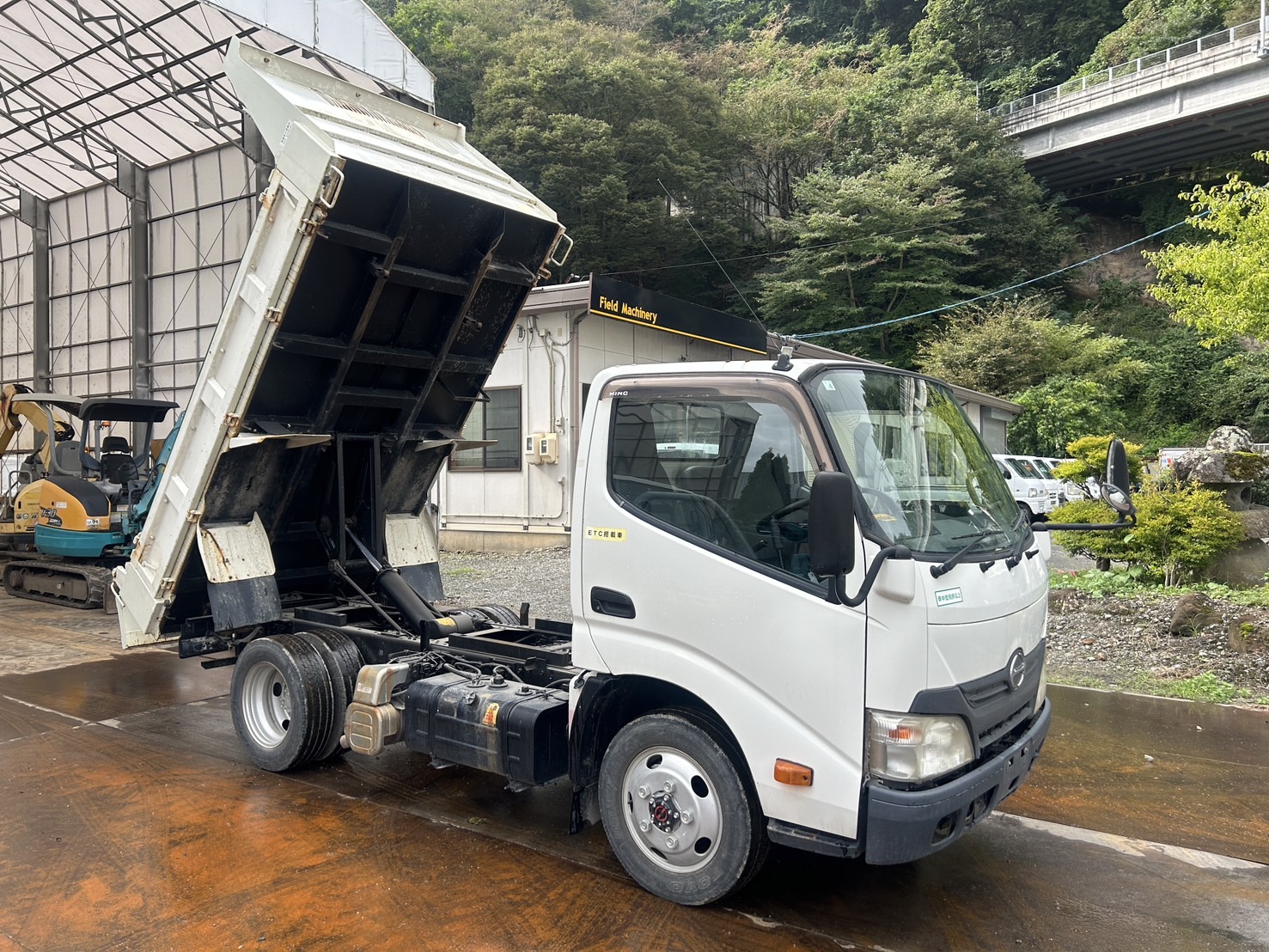 日野 2t四駆ダンプ　TKG-XZU675T 2013 H25年式 52657km - 画像 5