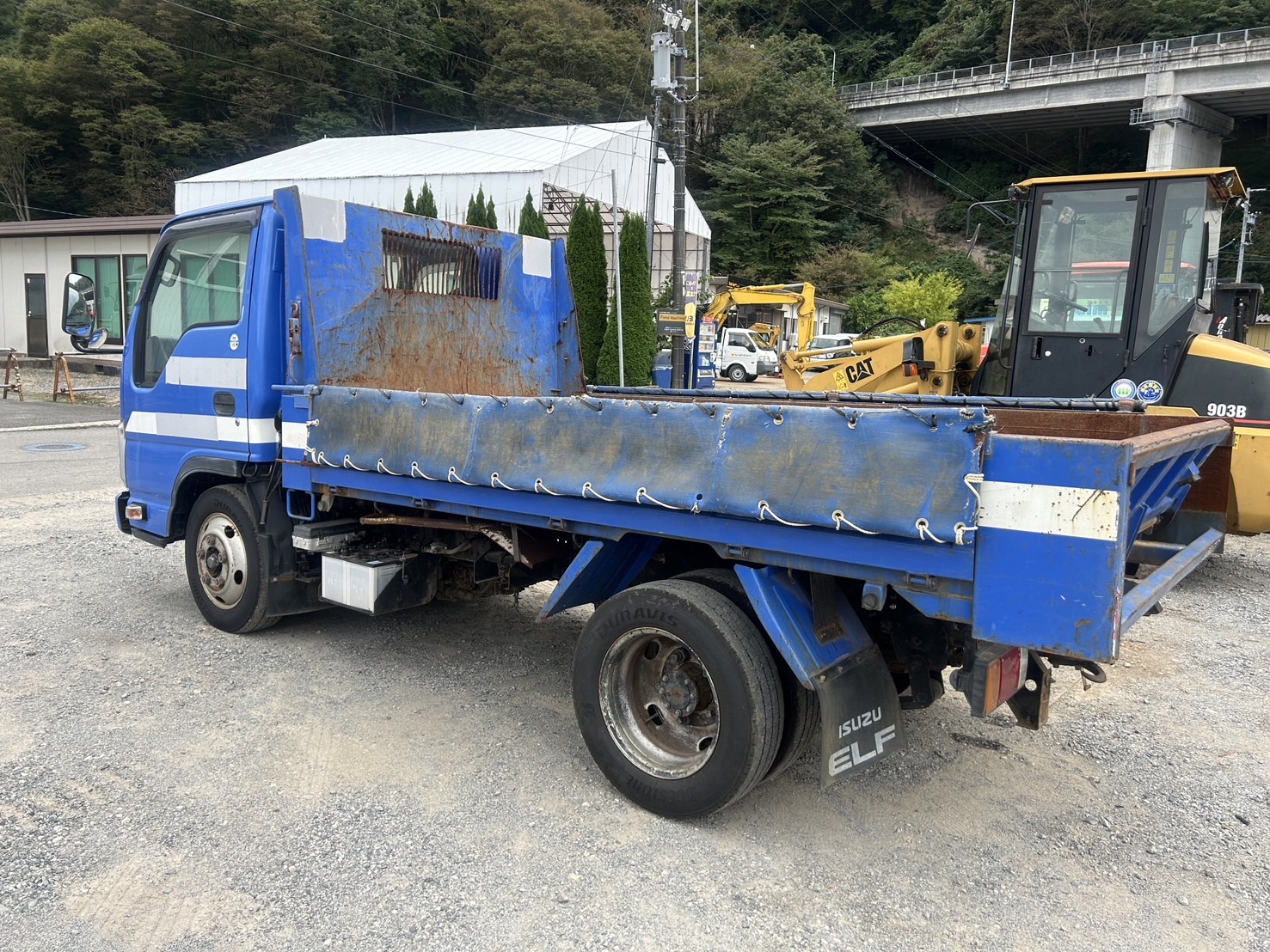 いすゞ エルフ2tダンプ　TKG-NJR85AN 2014 H26年式 83565km - 画像 4